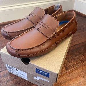 Clark’s Markman Way slip-on leather loafers size 10 1/2 M.